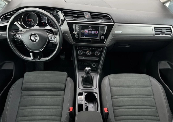 Volkswagen Touran cena 61900 przebieg: 112613, rok produkcji 2016 z Krynica-Zdrój małe 781